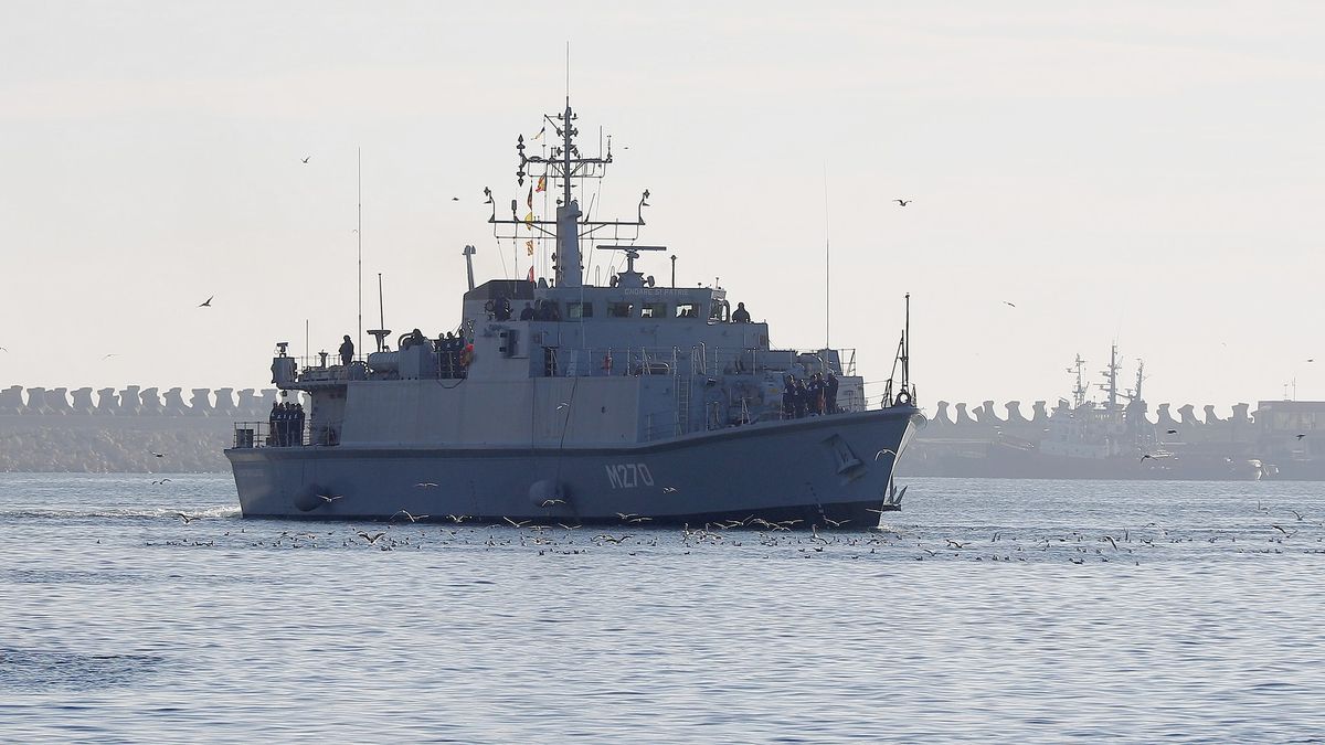Turecko ustoupilo, do Černého moře pustí lodě dalších zemí NATO